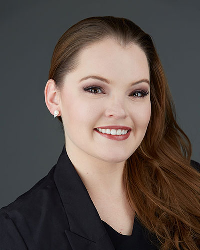 Lexie Grant